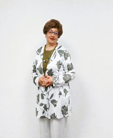Dra. Myrna McLaughlin
